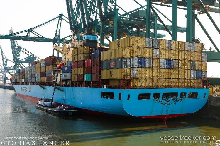 Maersk-Idaho - Container Ship vessel registered in Singapore