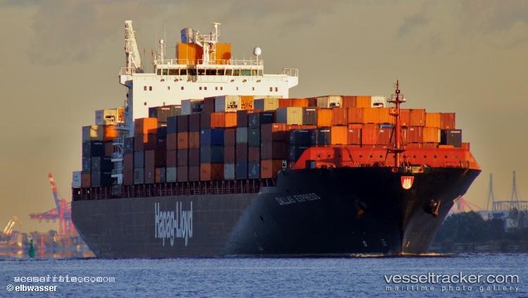 Dallas-Express - Container Ship vessel registered in Liberia