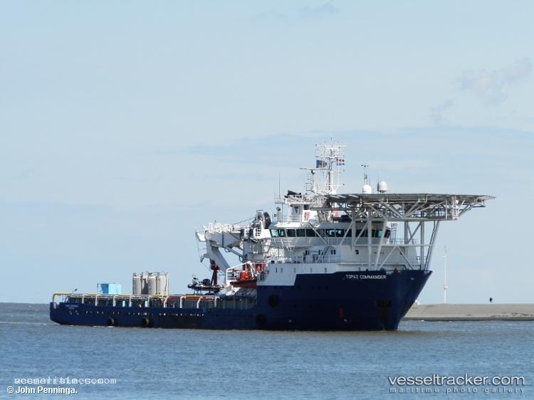 Topaz-Commander - Offshore Tug Supply Ship vessel registered in Marshall Islands
