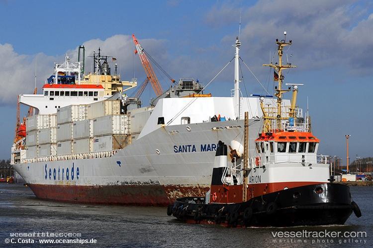 Kano-Reefer - Refrigerated Cargo Ship vessel registered in Panama