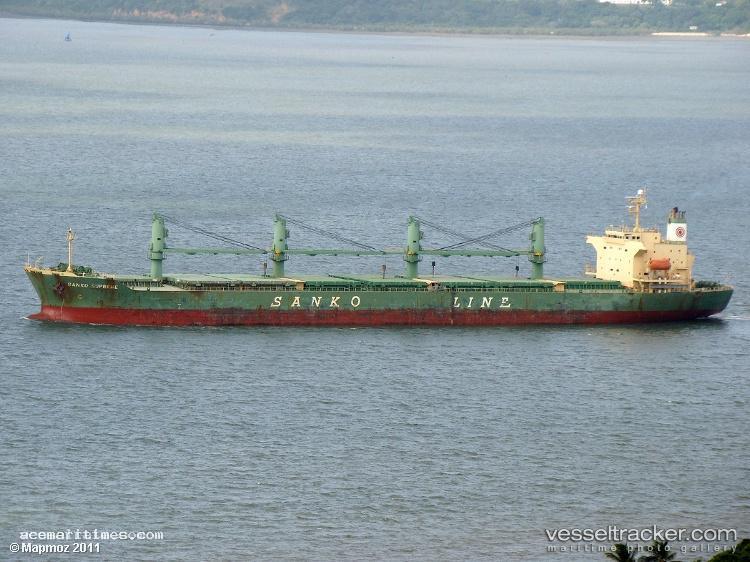Bulk-King - General Cargo Ship vessel registered in Liberia