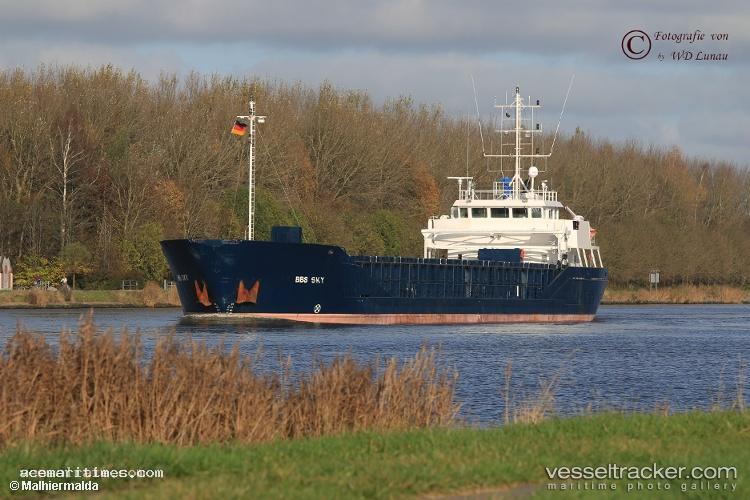 Anouk - Multi Purpose Carrier vessel registered in Germany