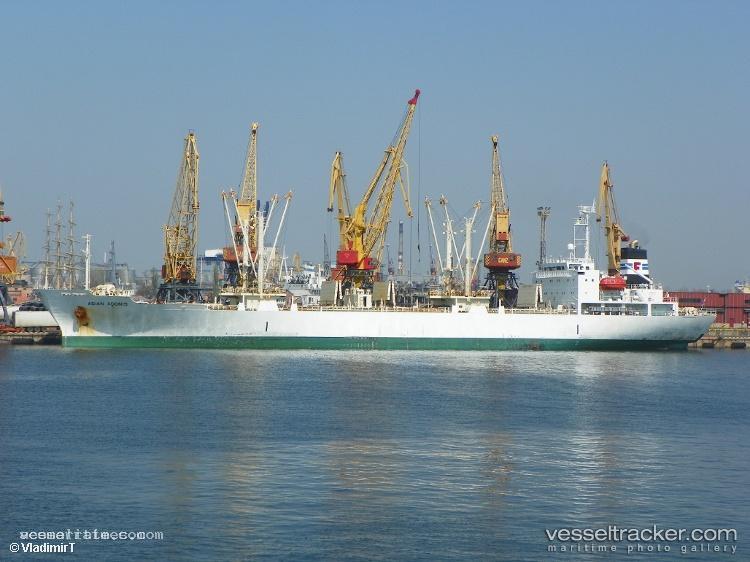 Volkhov - Refrigerated Cargo Ship vessel registered in Russia