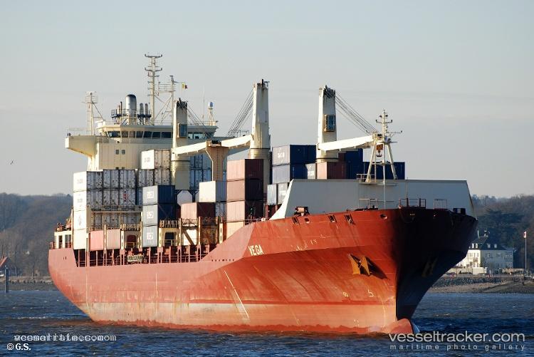 Vega - Refrigerated Cargo Ship vessel registered in Panama