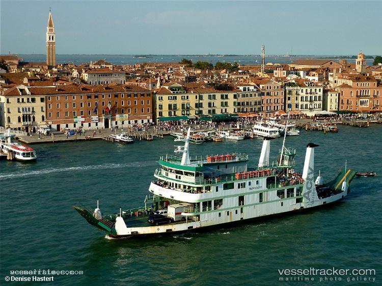 Metamauco - Passenger Ro Ro Cargo Ship vessel registered in Italy