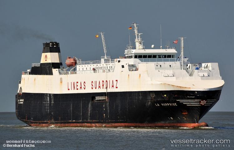 Lider-Bulut - Vehicles Carrier vessel registered in Cameroon