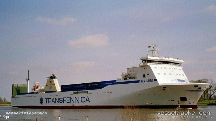 Glyvursnes - Ro Ro Cargo Ship vessel registered in Faeroe Islands