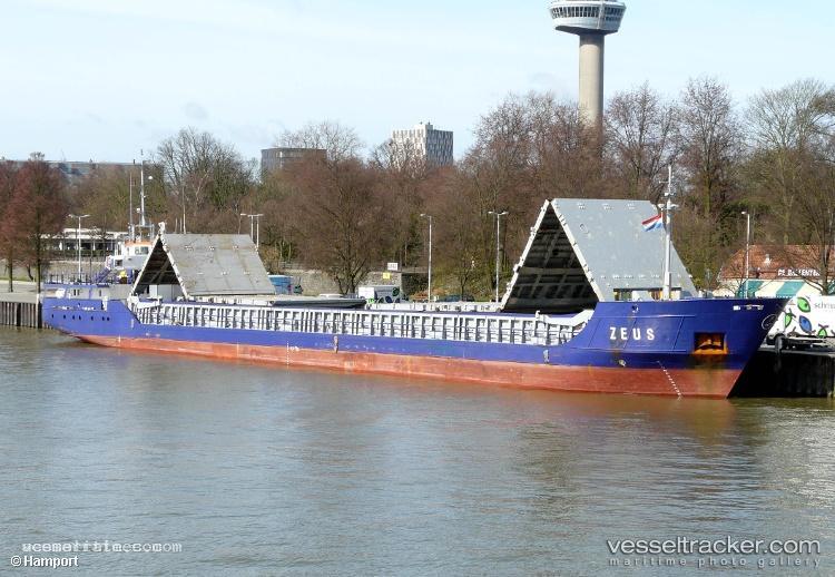 Zeus - Multi Purpose Carrier vessel registered in Antigua and Barbuda