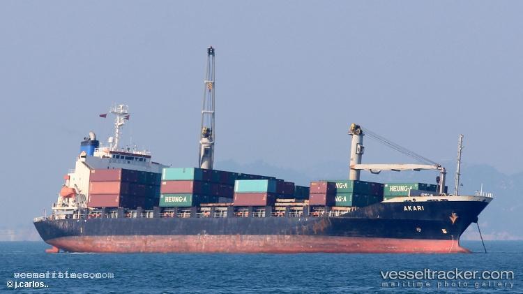 Km-Tanto-Bersinar - Container Ship vessel registered in Indonesia