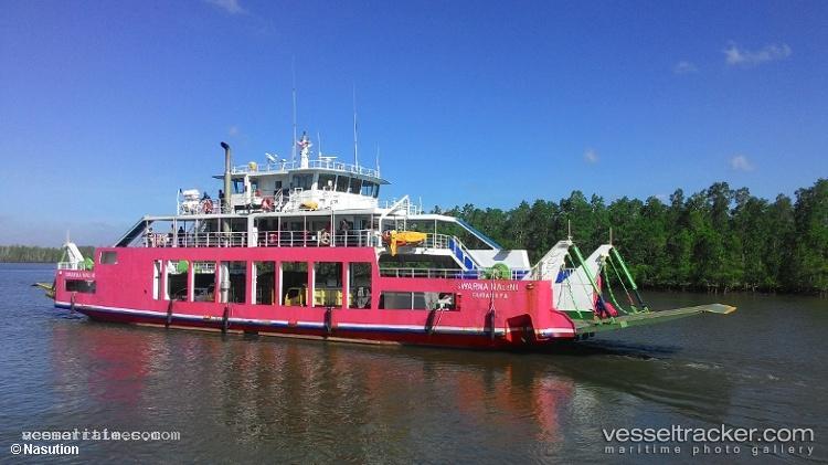 Km.swarna-Nalini - Passenger Ro Ro Cargo Ship vessel registered in Indonesia