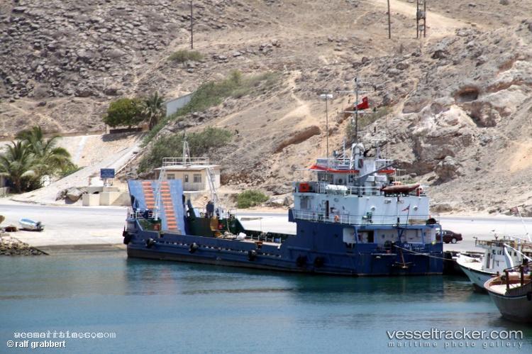 Halaniyat - Other vessel registered in Oman