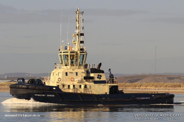 Ormesby-Cross - Tug vessel registered in United Kingdom
