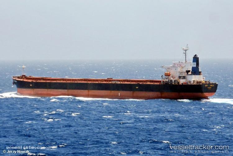 Isl-Star - Ore Carrier vessel registered in Liberia