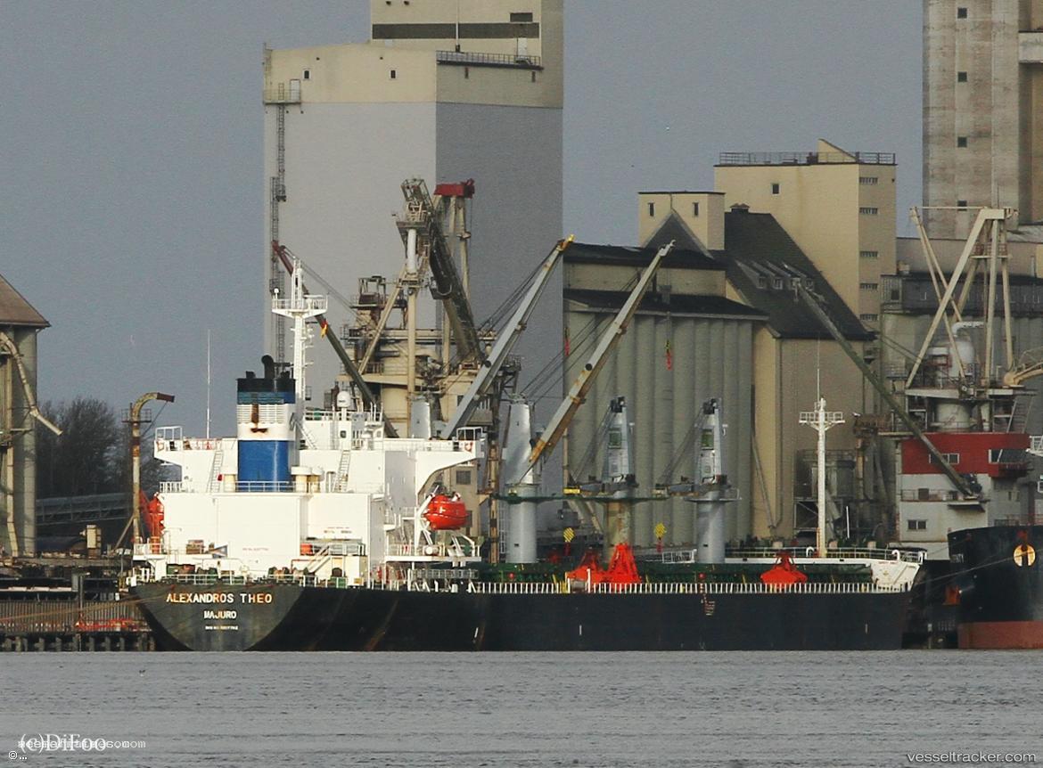 Power - Bulk Carrier vessel registered in Panama