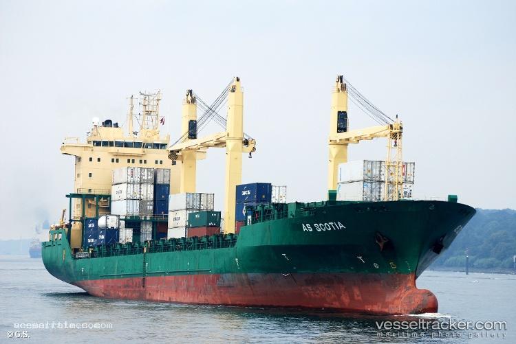 Lion - Container Ship vessel registered in Malta
