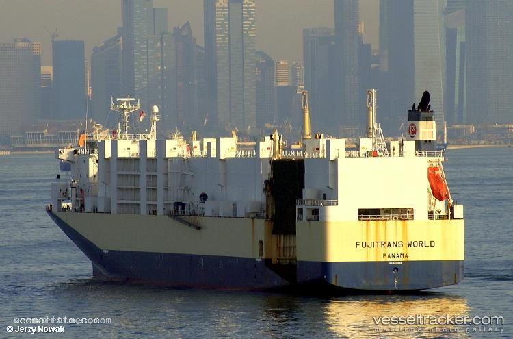 Fujitrans-World - Vehicles Carrier vessel registered in Liberia