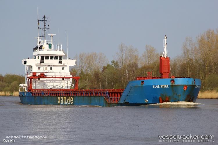 Fri-Karmsund - Multi Purpose Carrier vessel registered in Cyprus