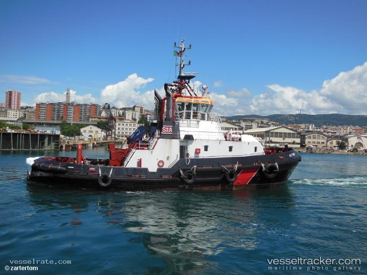 Altair - Tug