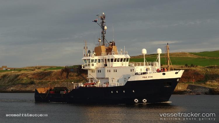 Kommandor-Claire - Buoy Lighthouse Vessel vessel registered in United Kingdom