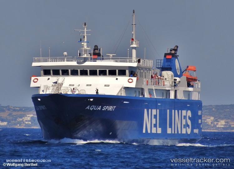 Northern-Sea-Wolf - Passenger Ro Ro Cargo Ship vessel registered in Canada