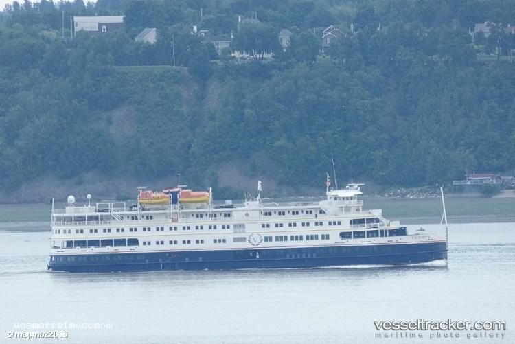 Victory-I - Cruise Ship vessel registered in Bahamas