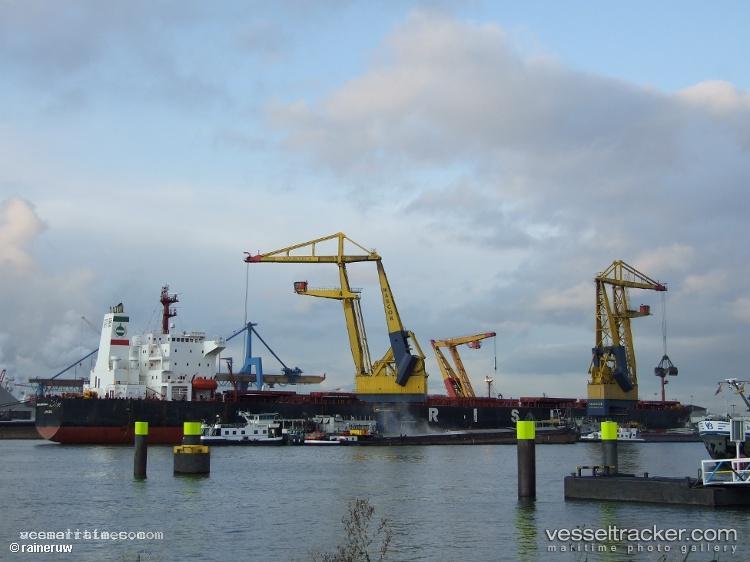 Termeh - Bulk Carrier vessel registered in Iran