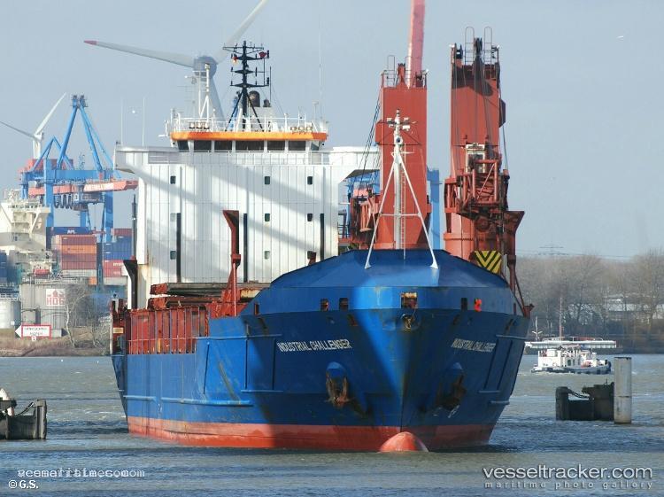 Industrialchallenger - Multi Purpose Carrier vessel registered in Antigua and Barbuda