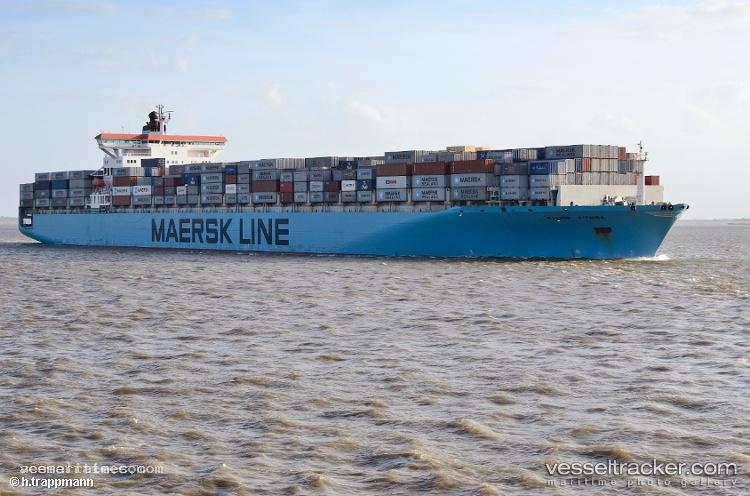 W-Kithira - Container Ship vessel registered in Marshall Islands