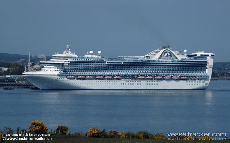 Caribbean-Princess - Cruise Ship vessel registered in Bermuda