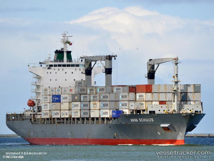 Maersk-Newcastle - Container Ship vessel registered in Singapore