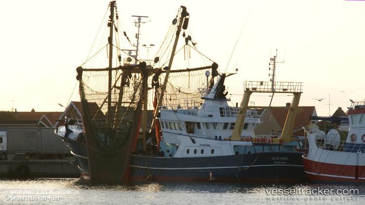 Z510-Dennis - Fishing Vessel vessel registered in Belgium