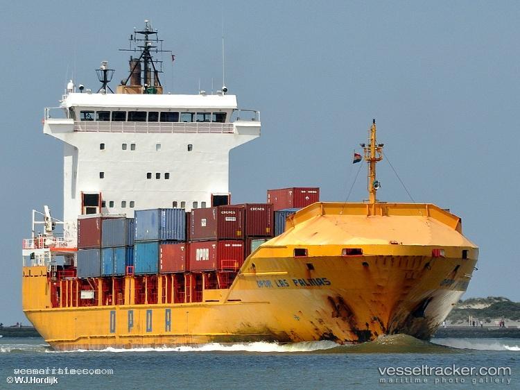 Tian-Hai-Ping-Ze - Container Ship vessel registered in China