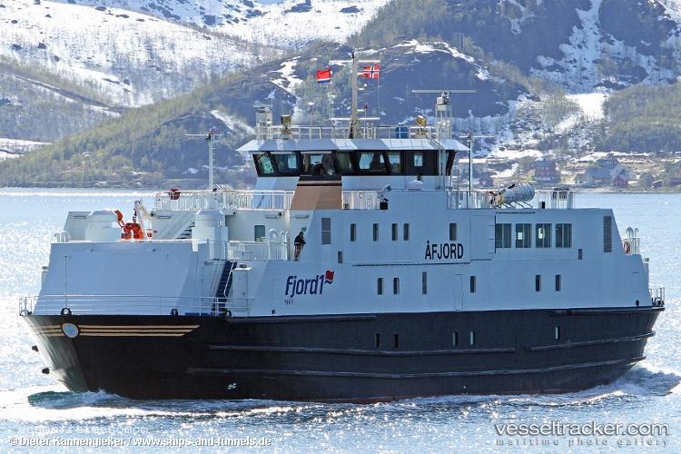 Vaagan - Passenger Ro Ro Cargo Ship vessel registered in Norway
