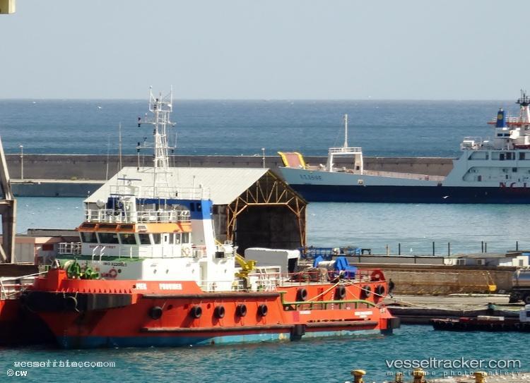 Mer-Provider - Service Ship vessel registered in Italy