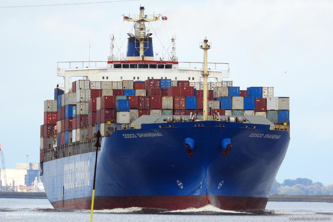Cosco-Shanghai - Container Ship vessel registered in United Kingdom