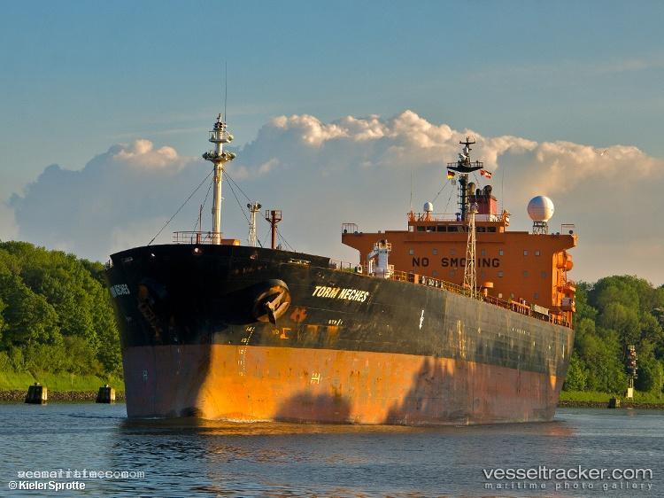 Esteghlal - Crude Oil Tanker