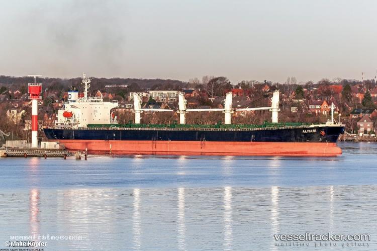 Nvl-Sirius - Bulk Carrier vessel registered in Panama