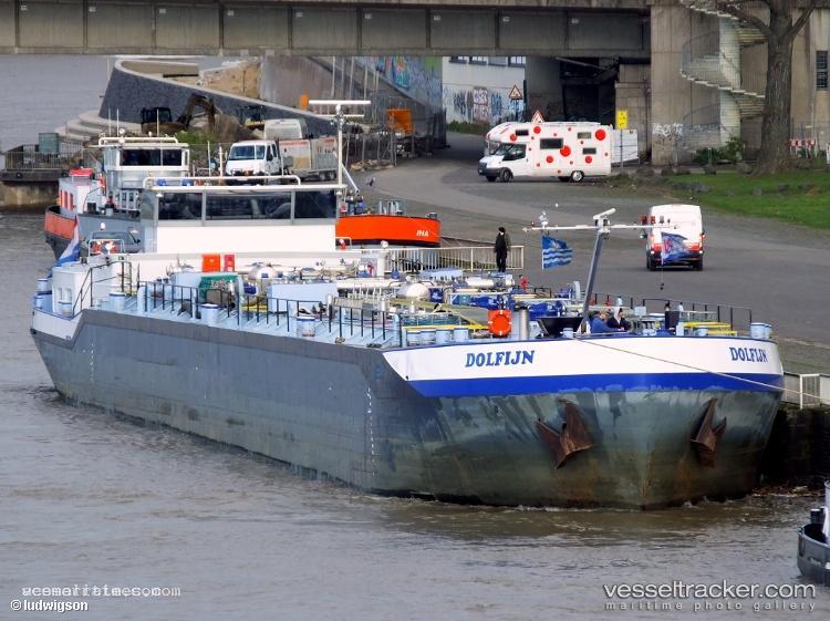 Piz-Alvier - Chemical Oil Products Tanker vessel registered in Netherlands