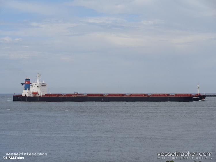 Effie - Bulk Carrier vessel registered in Panama