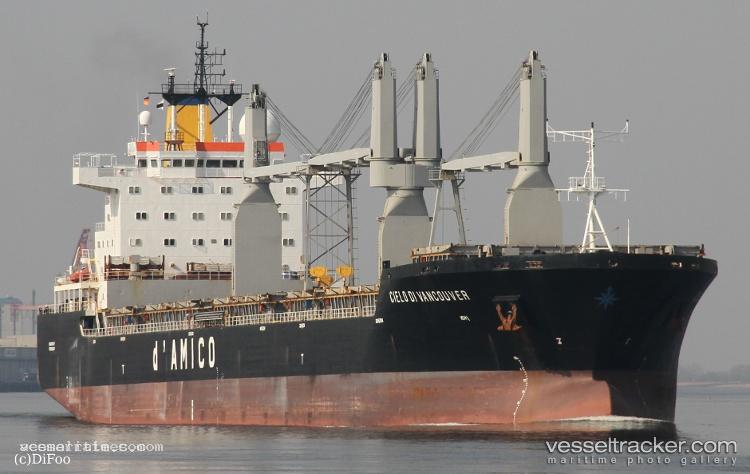 Msc-Silver-Ii - Deck Cargo Ship vessel registered in Liberia