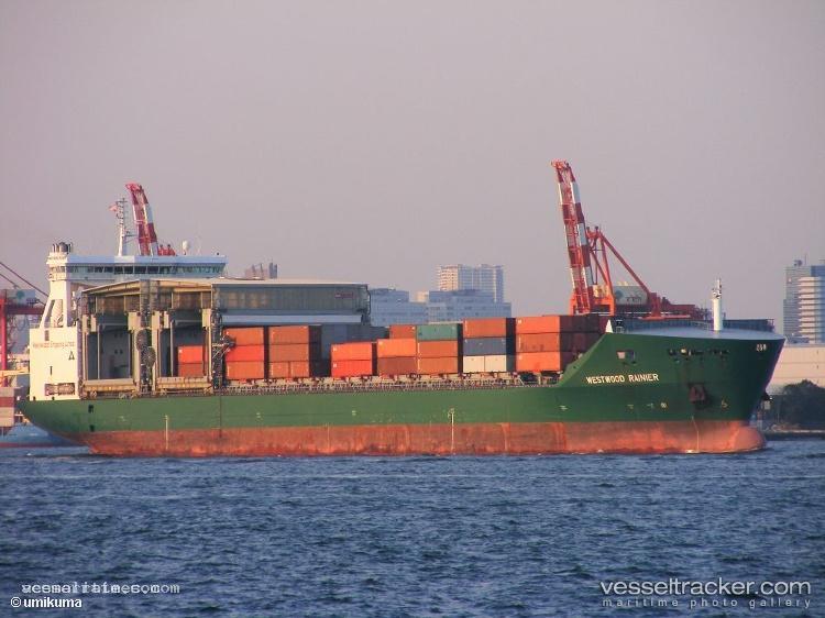 Westwood-Rainier - Multi Purpose Carrier vessel registered in Singapore