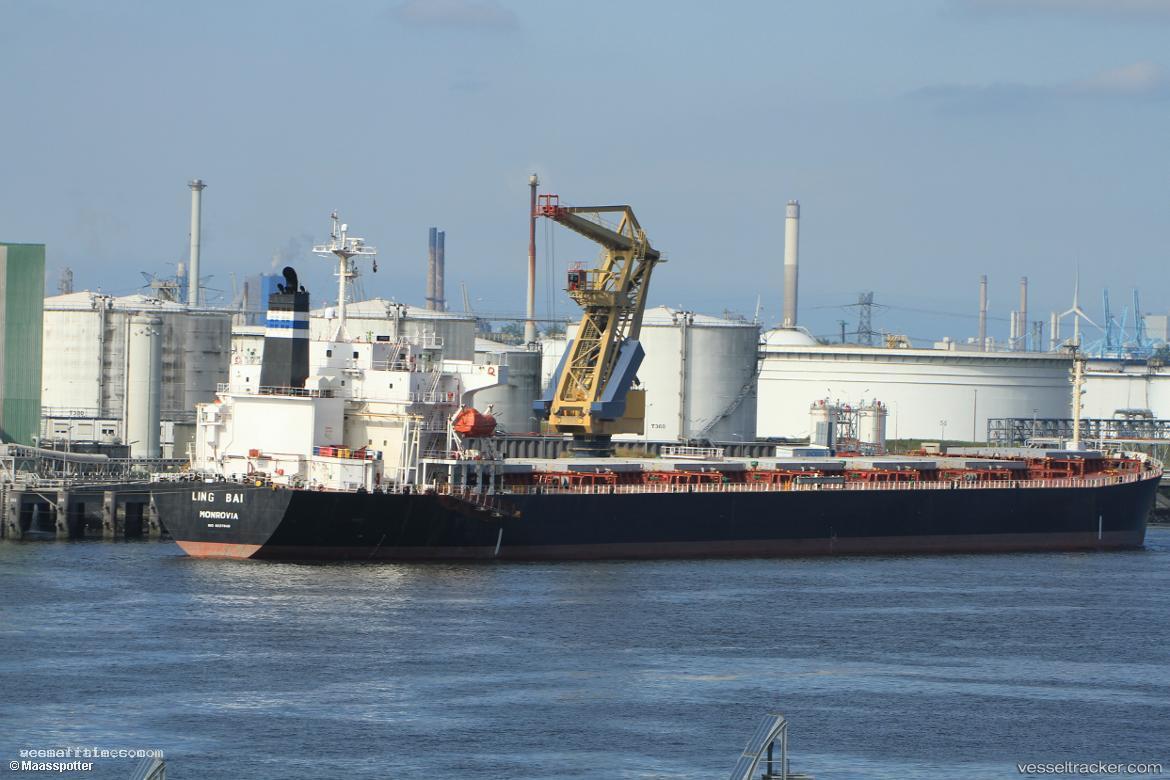 Ling-Bai - Bulk Carrier vessel registered in Liberia