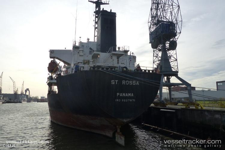 Lady-Ayse - Bulk Carrier vessel registered in Panama