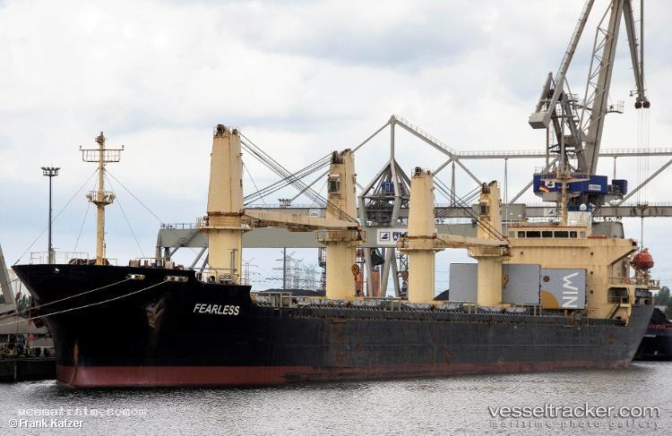 Osprey-Bulker - Bulk Carrier vessel registered in Panama