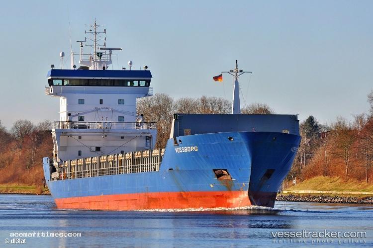 Aristo - Deck Cargo Ship vessel registered in Antigua and Barbuda