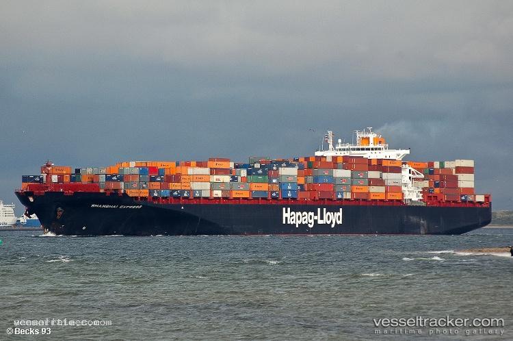 Yantian-Express - Container Ship vessel registered in Liberia