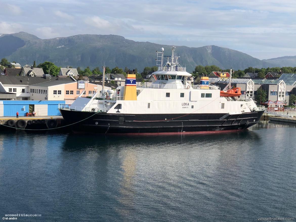 Leka - Passenger Ro Ro Cargo Ship vessel registered in Norway