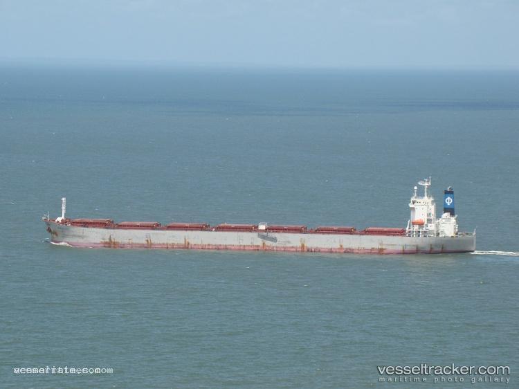Golden-Hope - Ore Carrier vessel registered in Panama