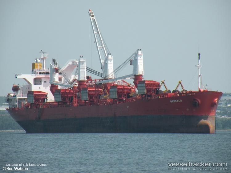Csl-Reliance - Self Discharging Bulk Carrier vessel registered in Bahamas
