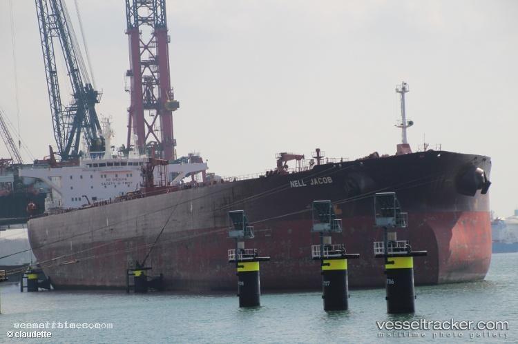 Mitzel - Crude Oil Tanker vessel registered in Comoros